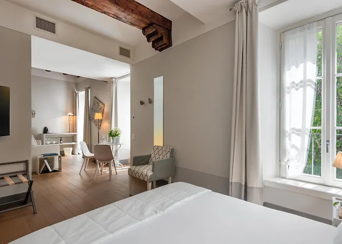 Gombithotel Hotel 4*