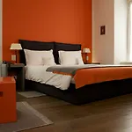 Gombithotel Otel 4*