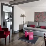 Gombithotel Otel