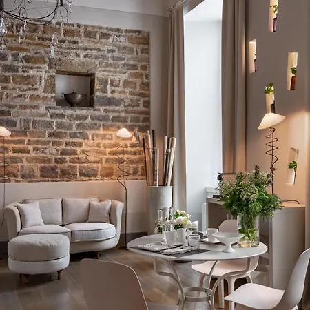 Hotel Gombithotel 4*