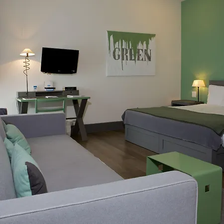 Gombithotel Hotel 4*