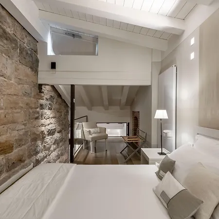 Gombithotel Hotel