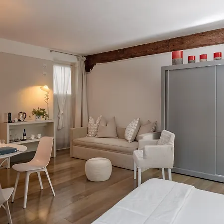 Gombithotel 4*