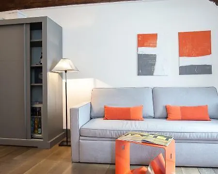 Gombithotel Отель