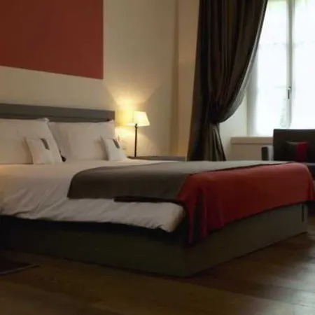 Gombithotel Hotel